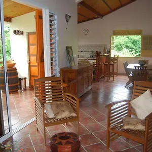 https://residence-la-taupine-mandarine.comcaribbean.com